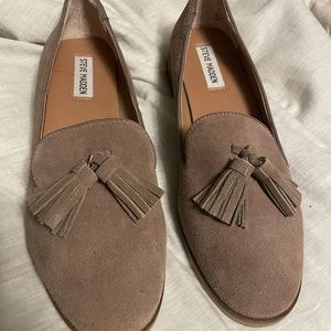 Steve Madden Alore Taupe REAL SUEDE loafers never worn!